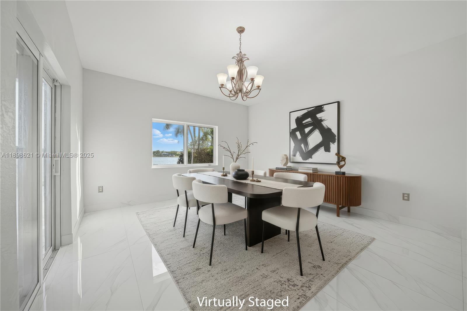 TWIN LAKE SHORES EAST - Residential