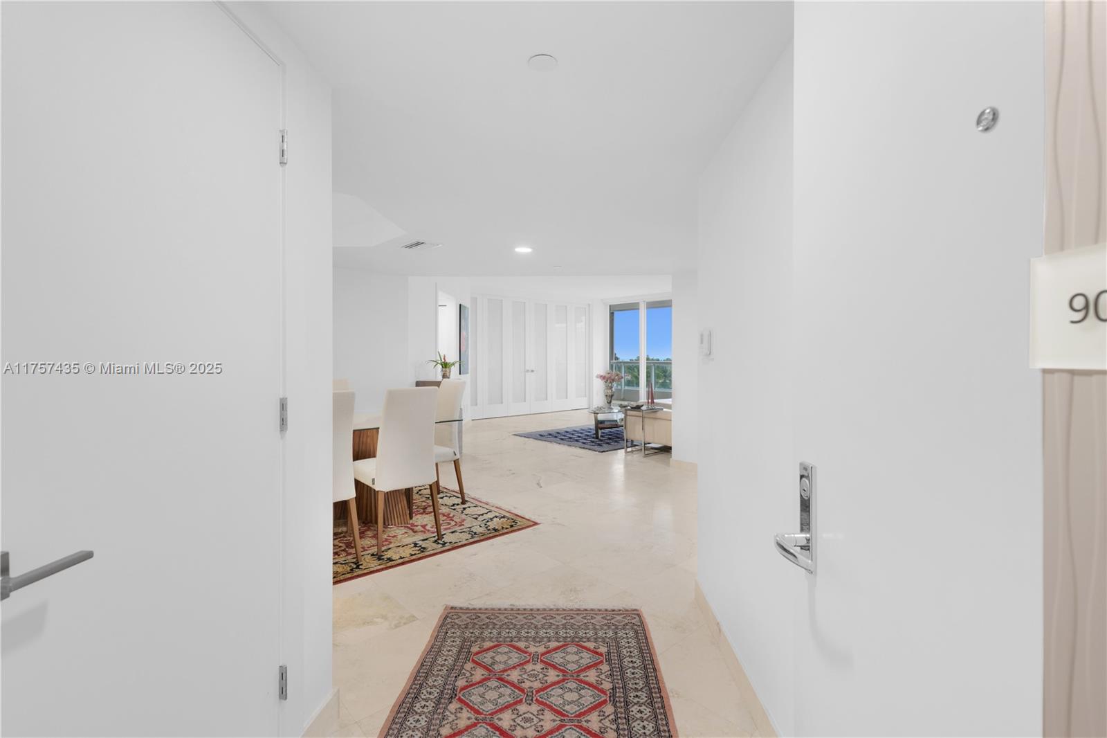 21055 Yacht Club Dr 902