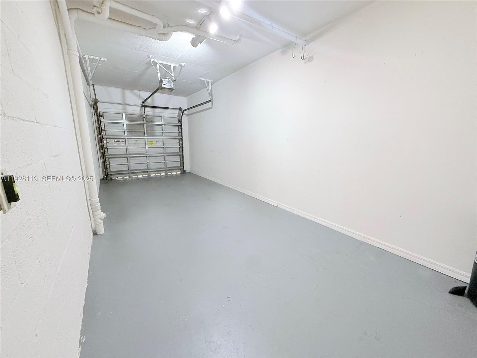 BELMONT AT NORTH LAUDERDA - Residential Lease