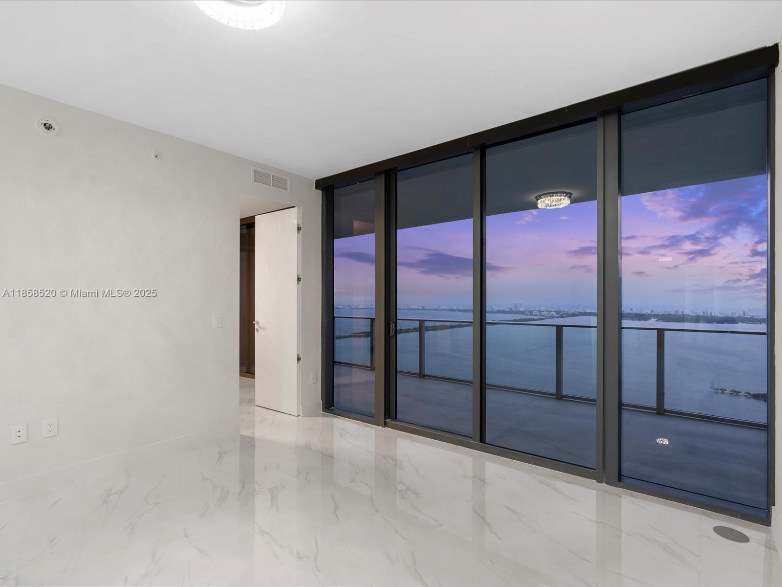 Aria Reserve Miami - Residential