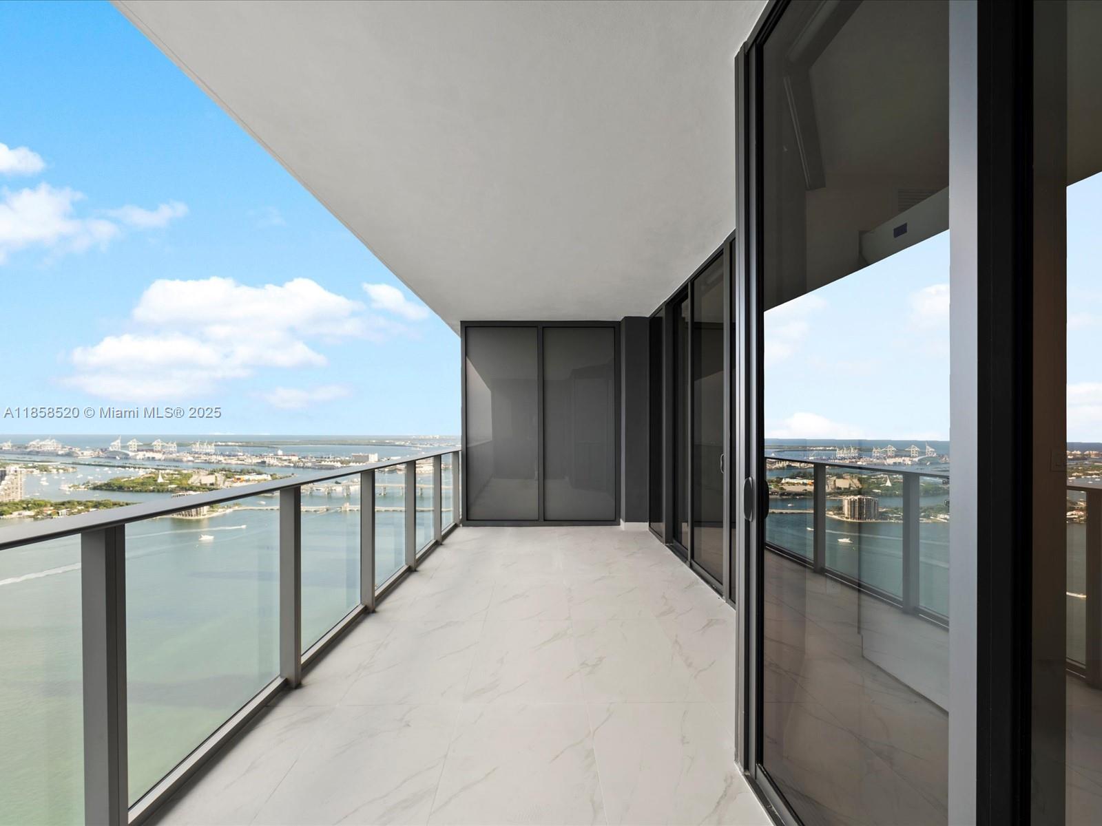 Aria Reserve Miami - Residential