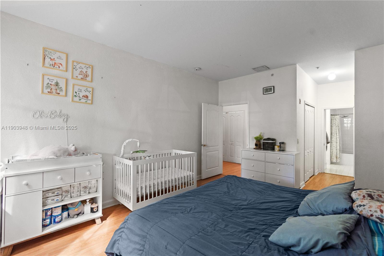 COURTYARDS THREE CONDO - Residential