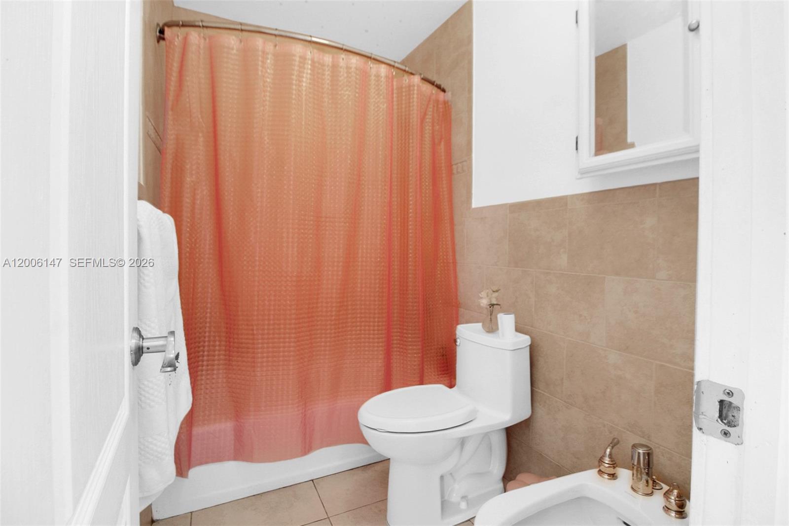 LANDING SOUTH - Residential