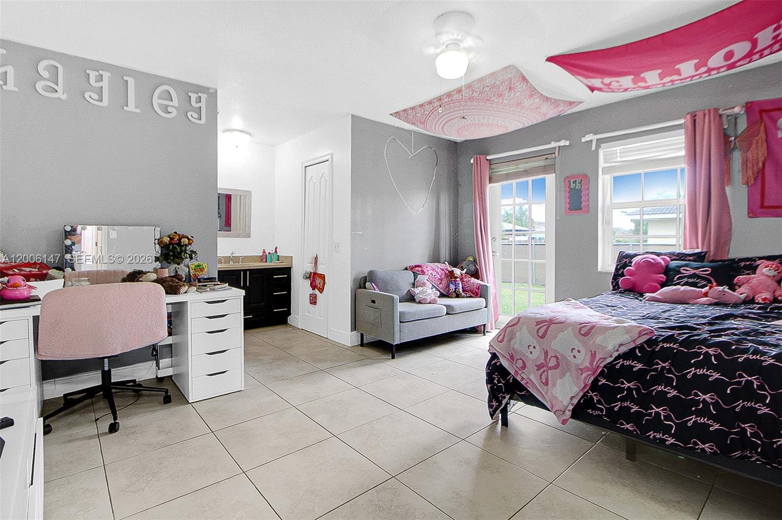 LANDING SOUTH - Residential