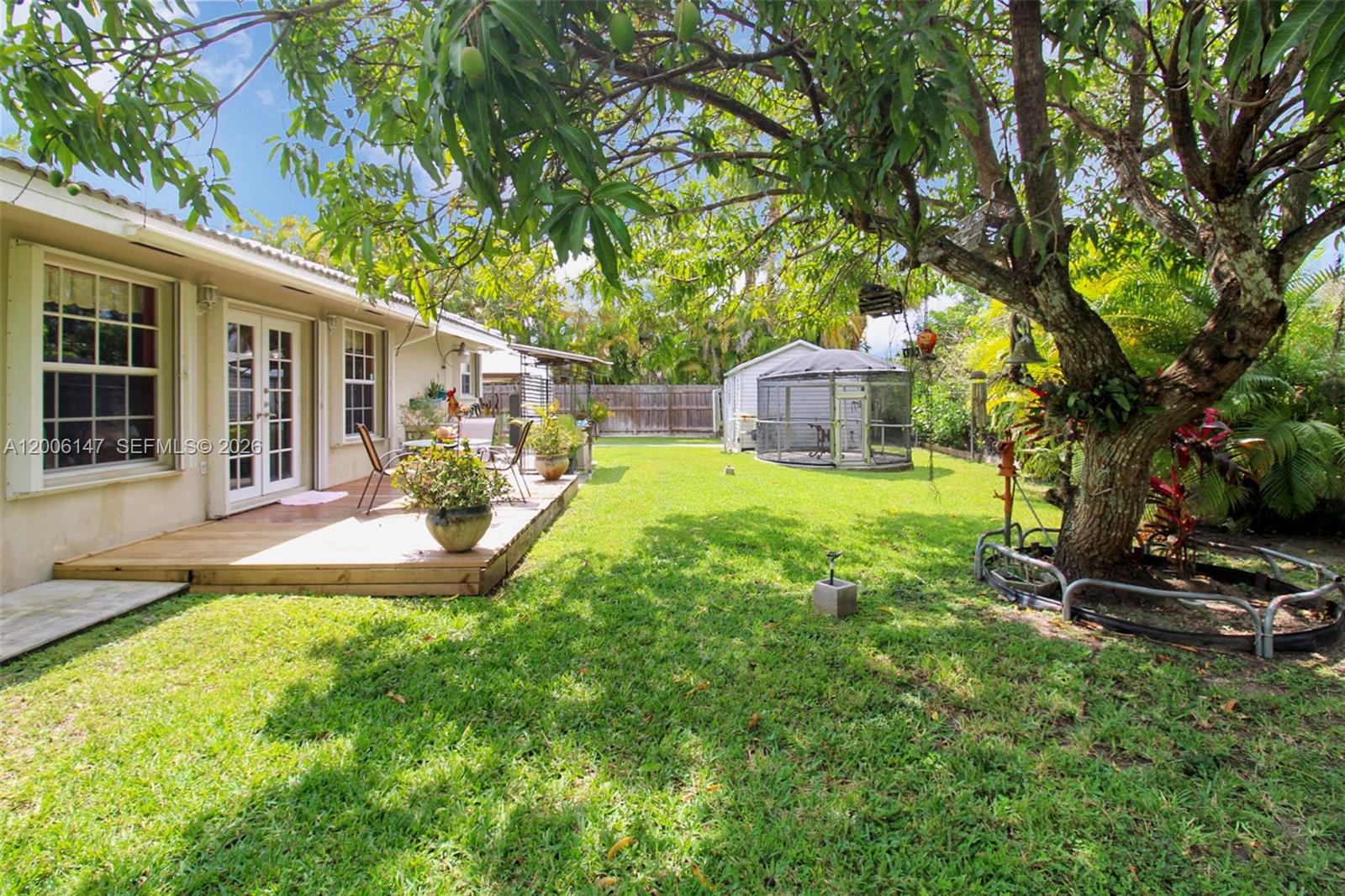 LANDING SOUTH - Residential