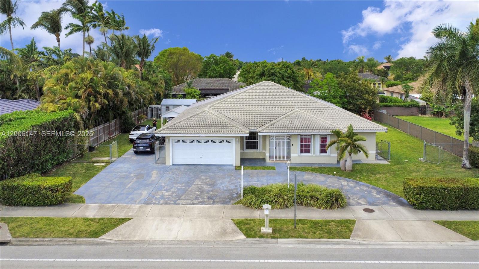 LANDING SOUTH - Residential