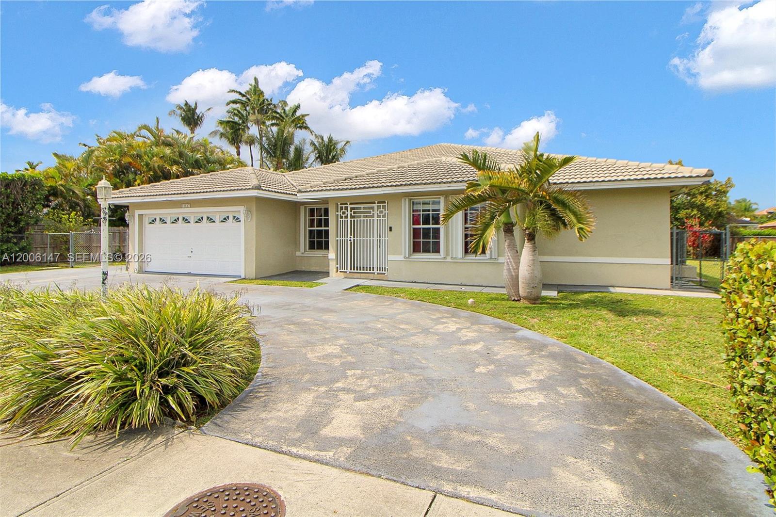 LANDING SOUTH - Residential