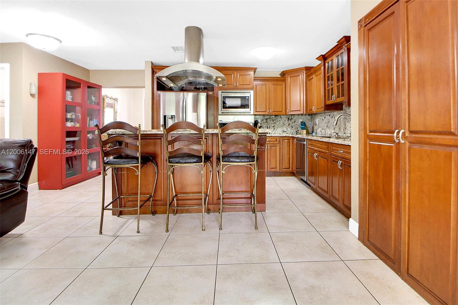 LANDING SOUTH - Residential