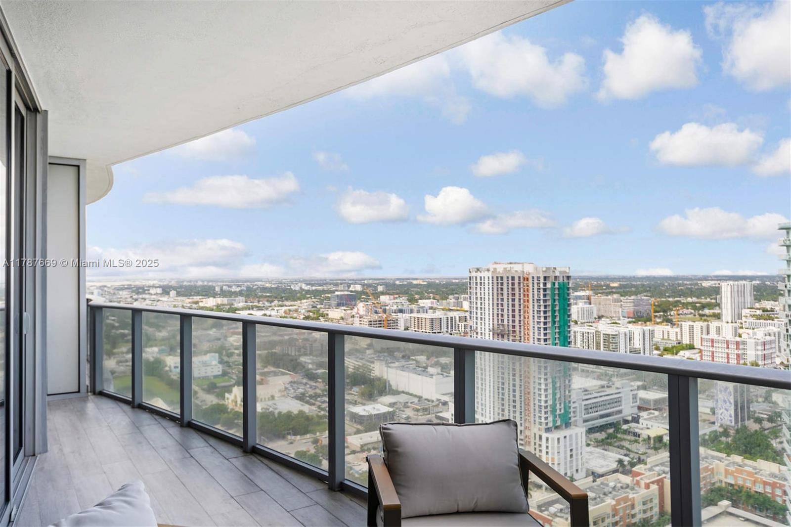 ARIA ON THE BAY CONDO - Residential Lease