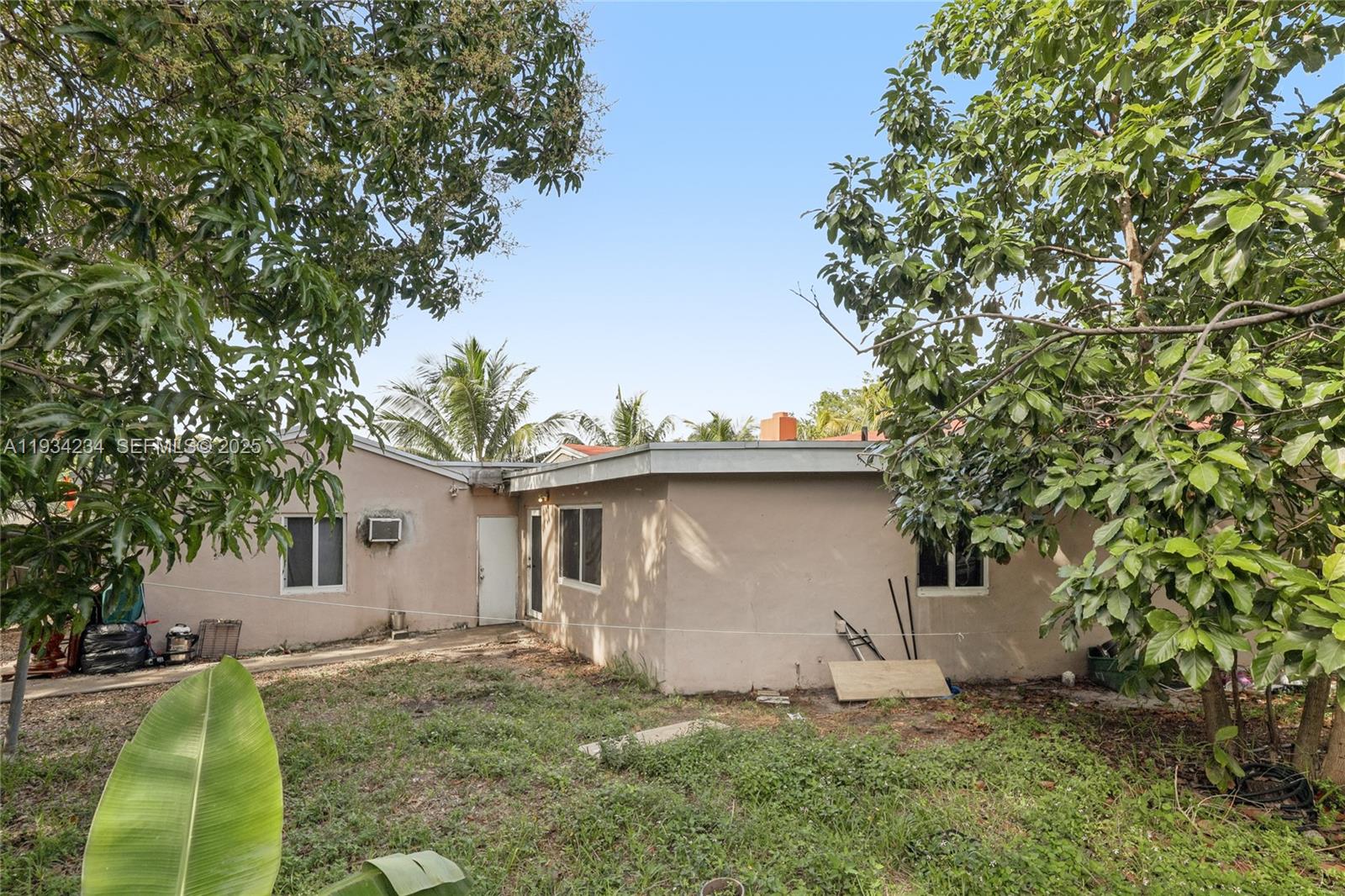 CORAL HEIGHTS - Residential