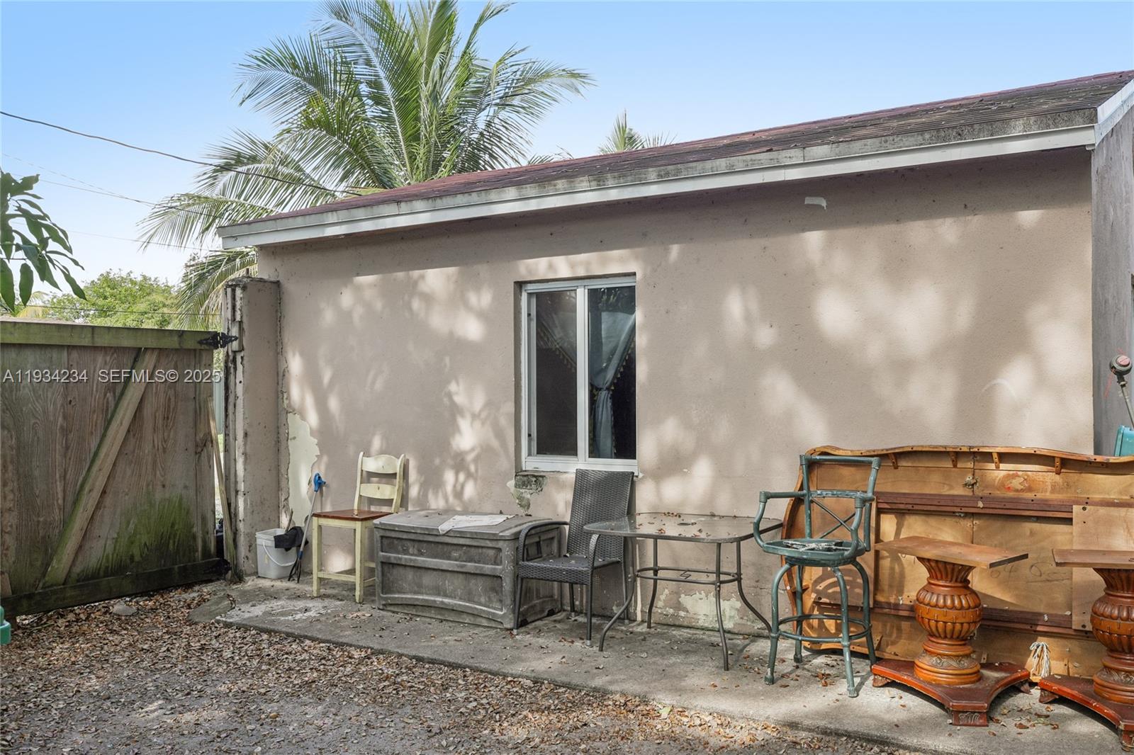 CORAL HEIGHTS - Residential