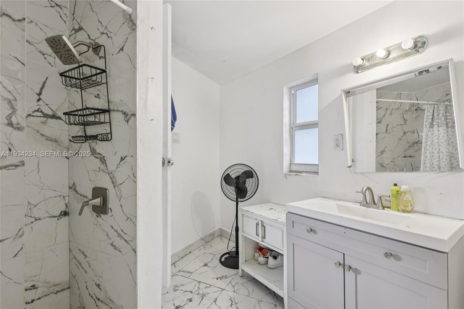 CORAL HEIGHTS - Residential