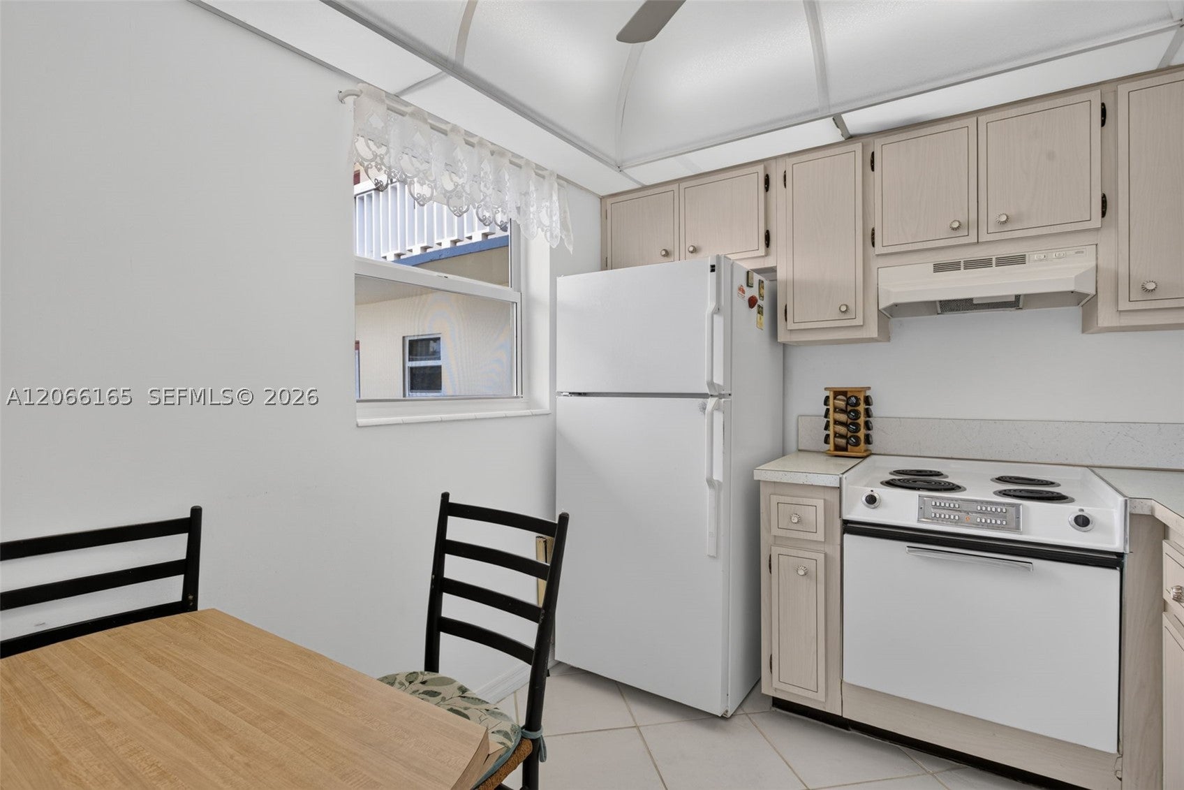 4299 NW 16th St 210