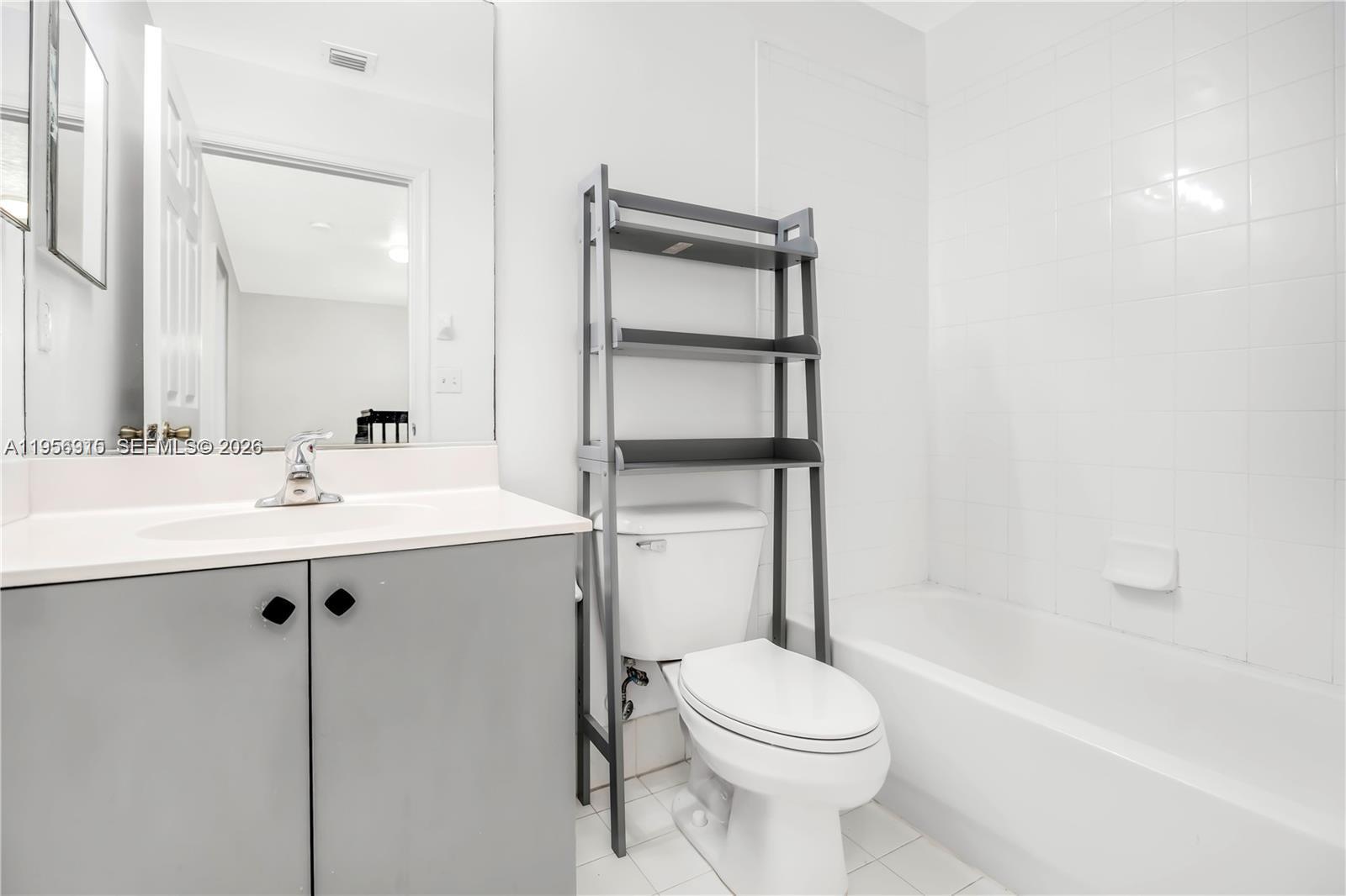 SILVER FALLS POD - Residential