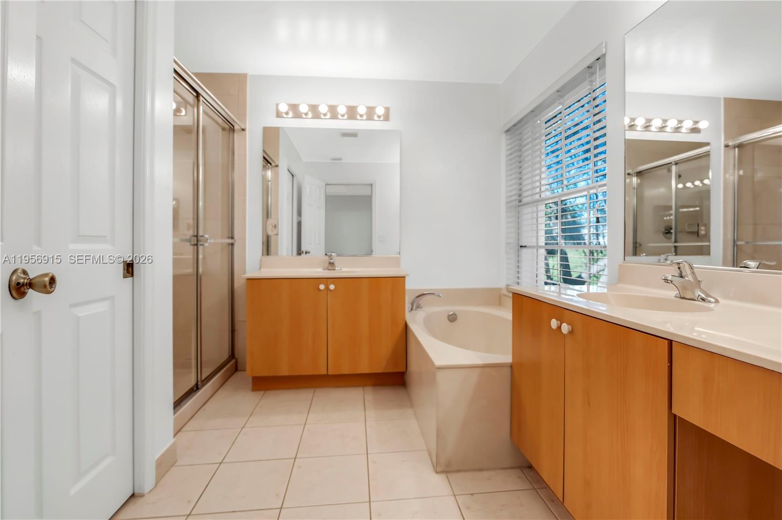 SILVER FALLS POD - Residential