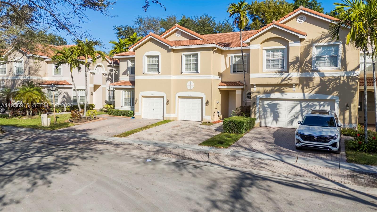 SILVER FALLS POD - Residential