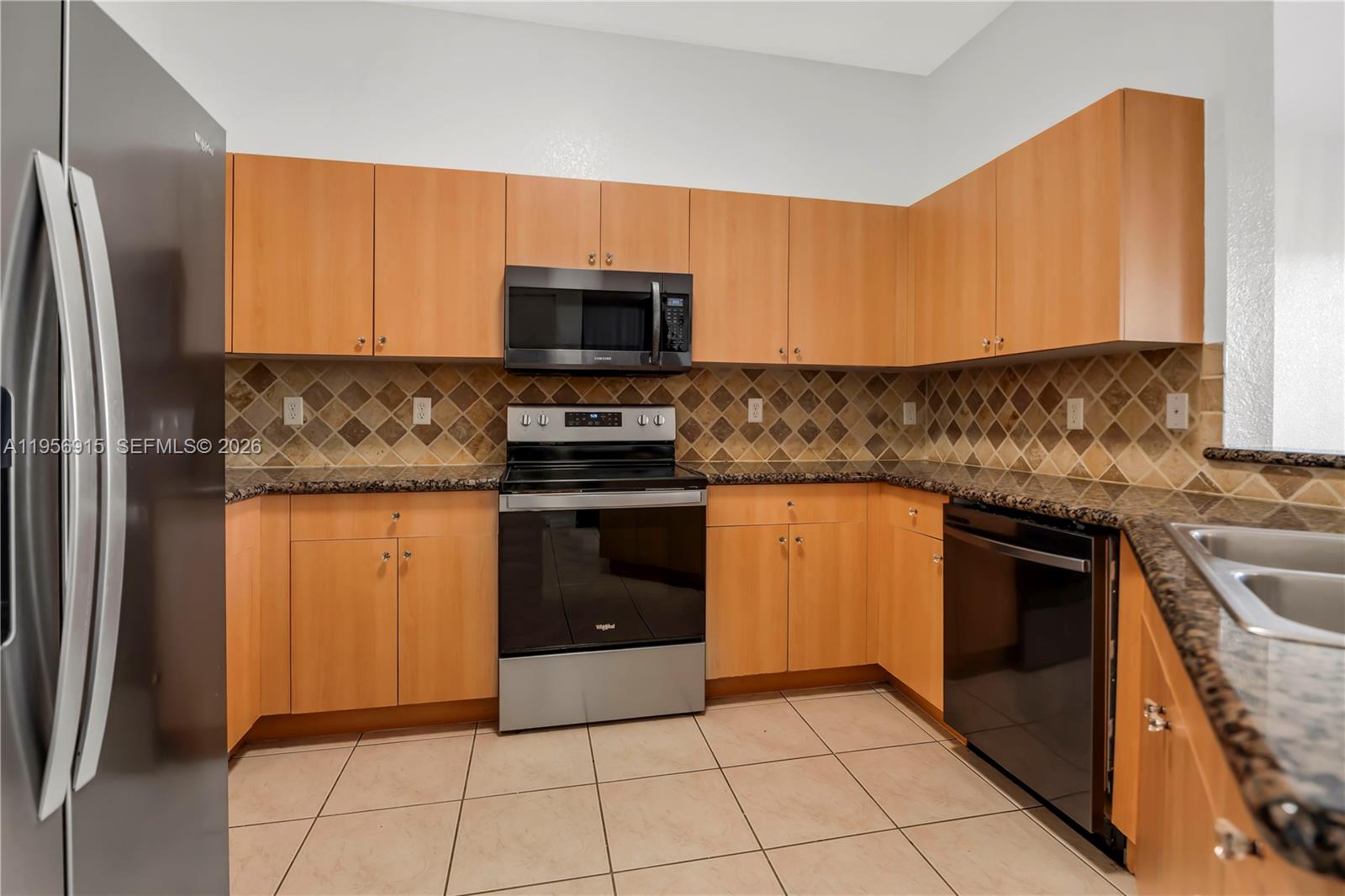 SILVER FALLS POD - Residential