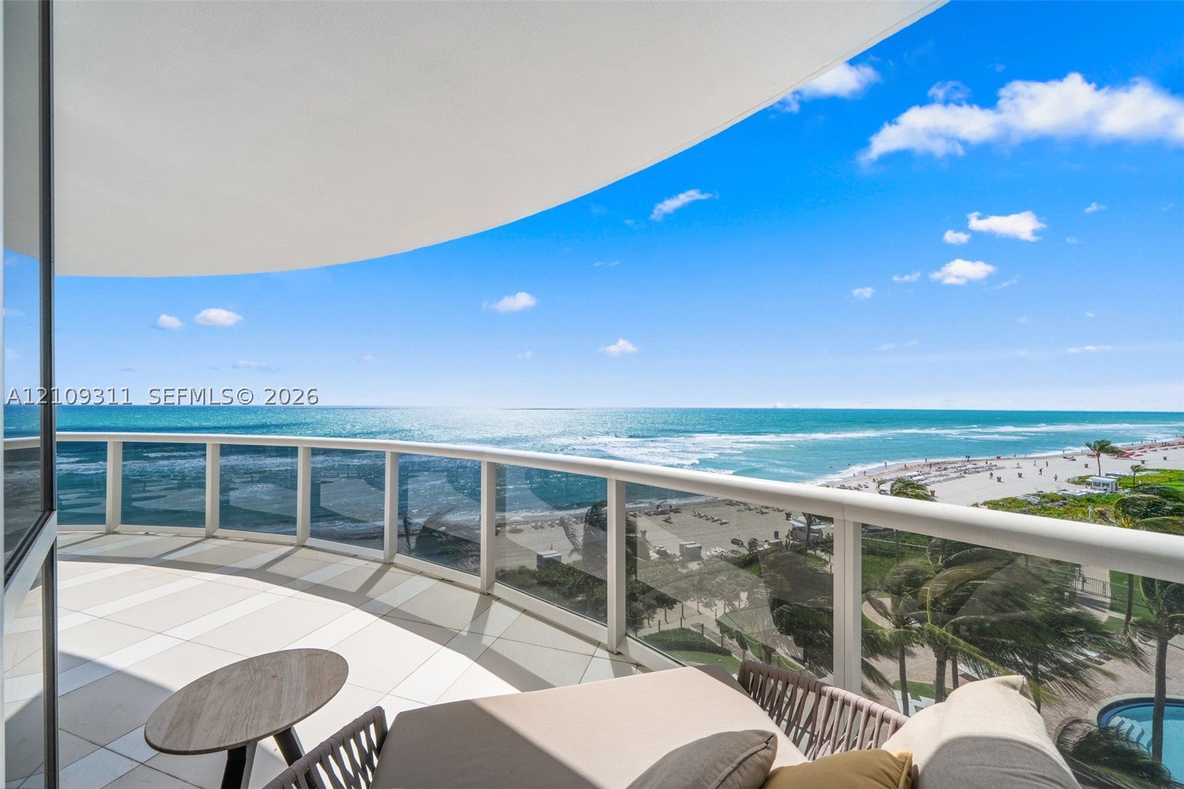 18201 Collins Ave 709