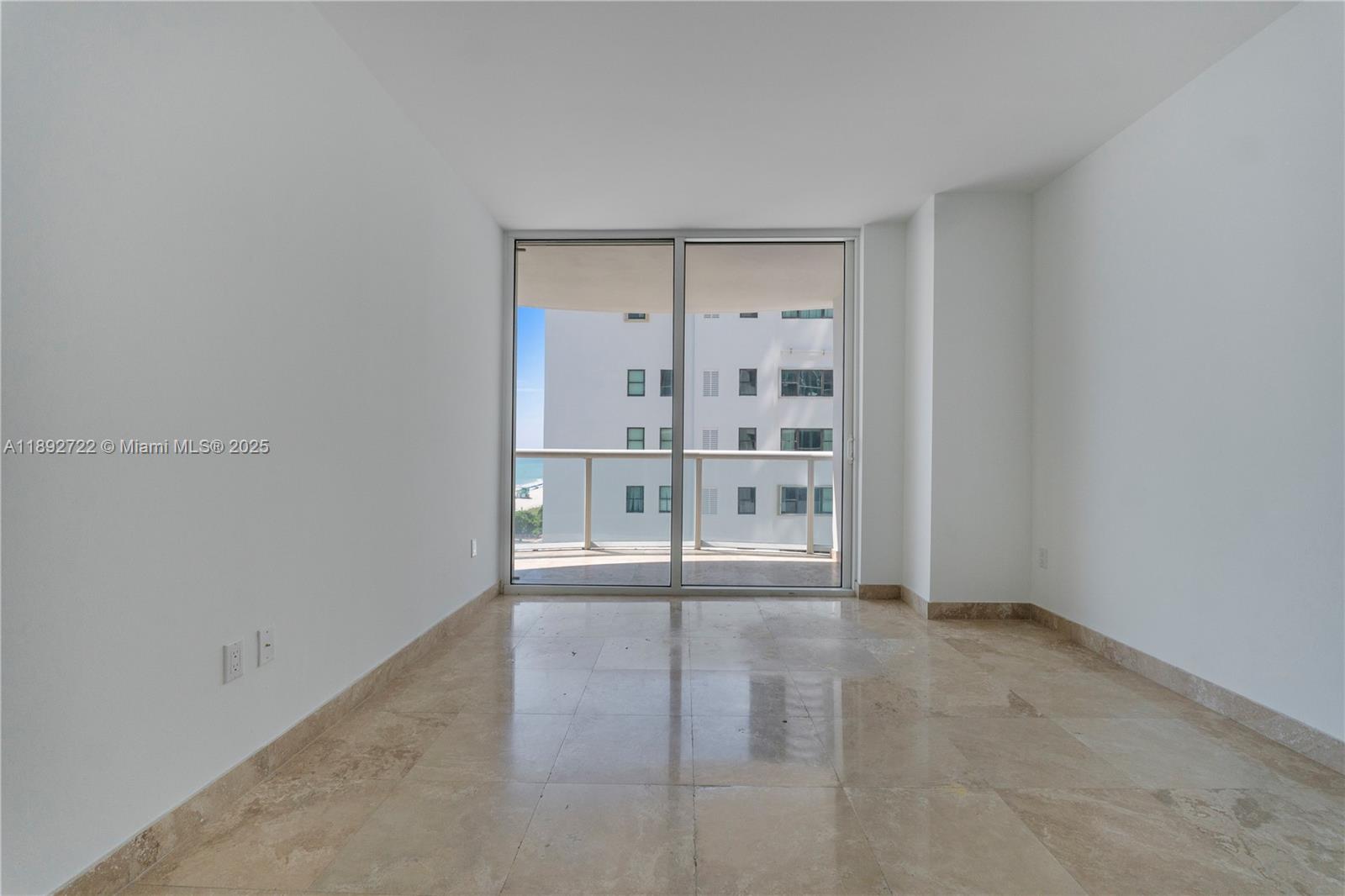 AKOYA CONDO - Residential Lease
