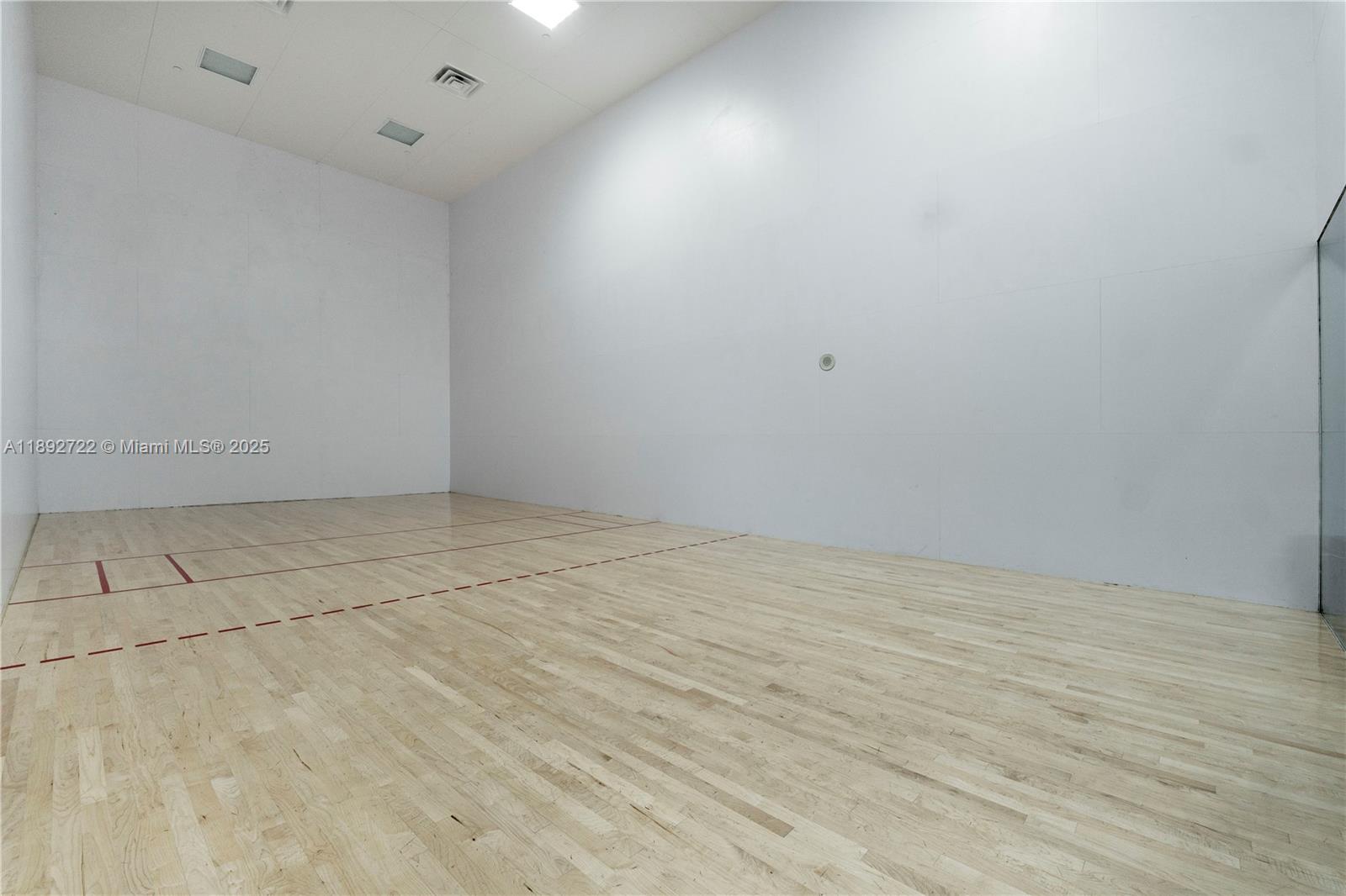 AKOYA CONDO - Residential Lease