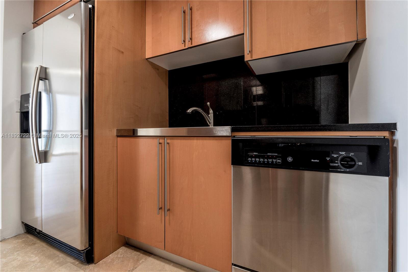 AKOYA CONDO - Residential Lease