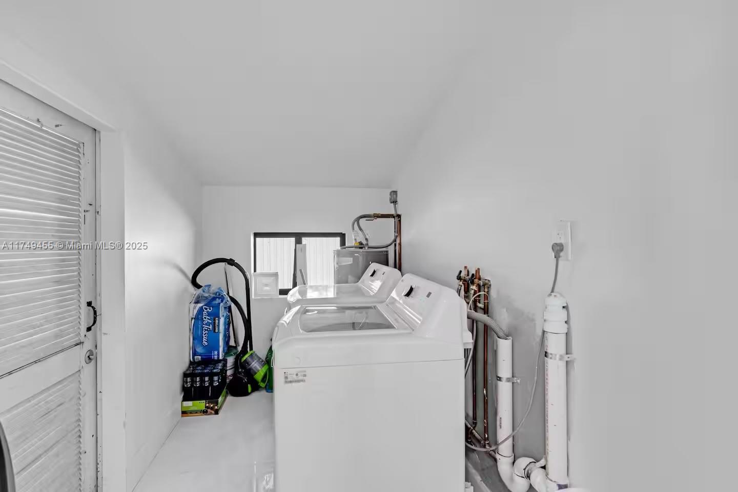 HIGHLAND MANOR SEC 2 - Residential