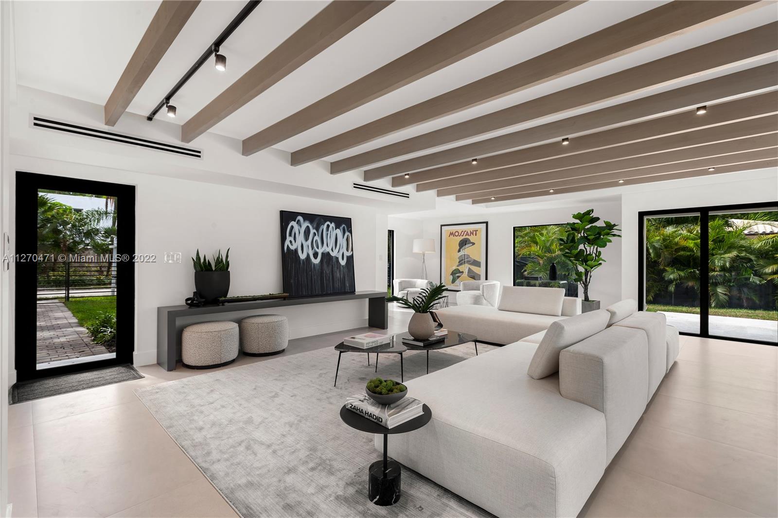 COCONUT GROVE MANOR - Residential