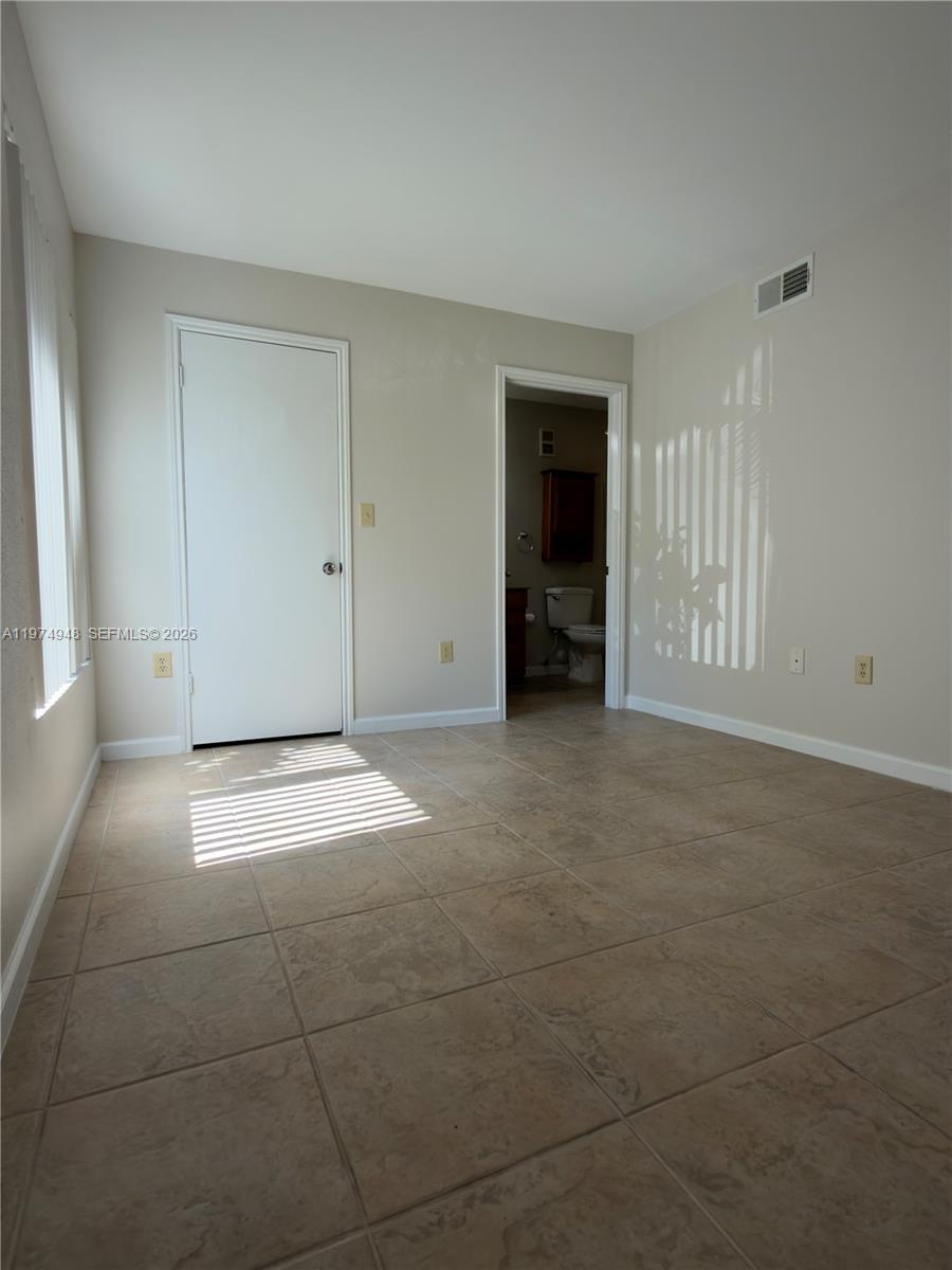 SAILBOAT POINTE CONDO - Residential Lease