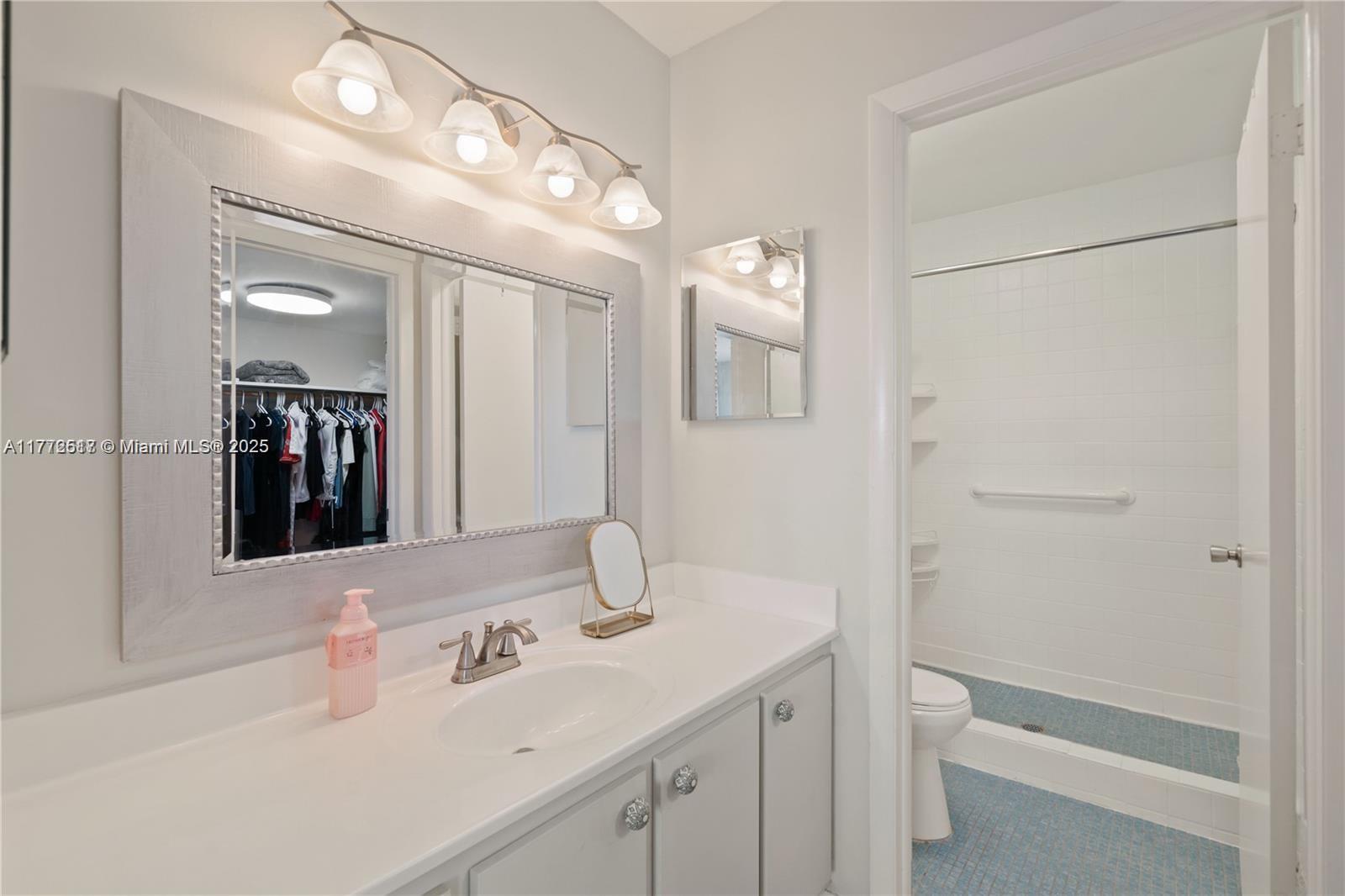 NORTHPORT CONDO APTS - Residential