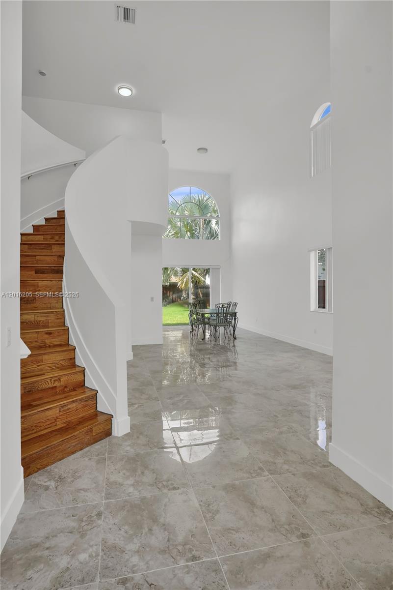 PALM ISLE ESTATES - Residential