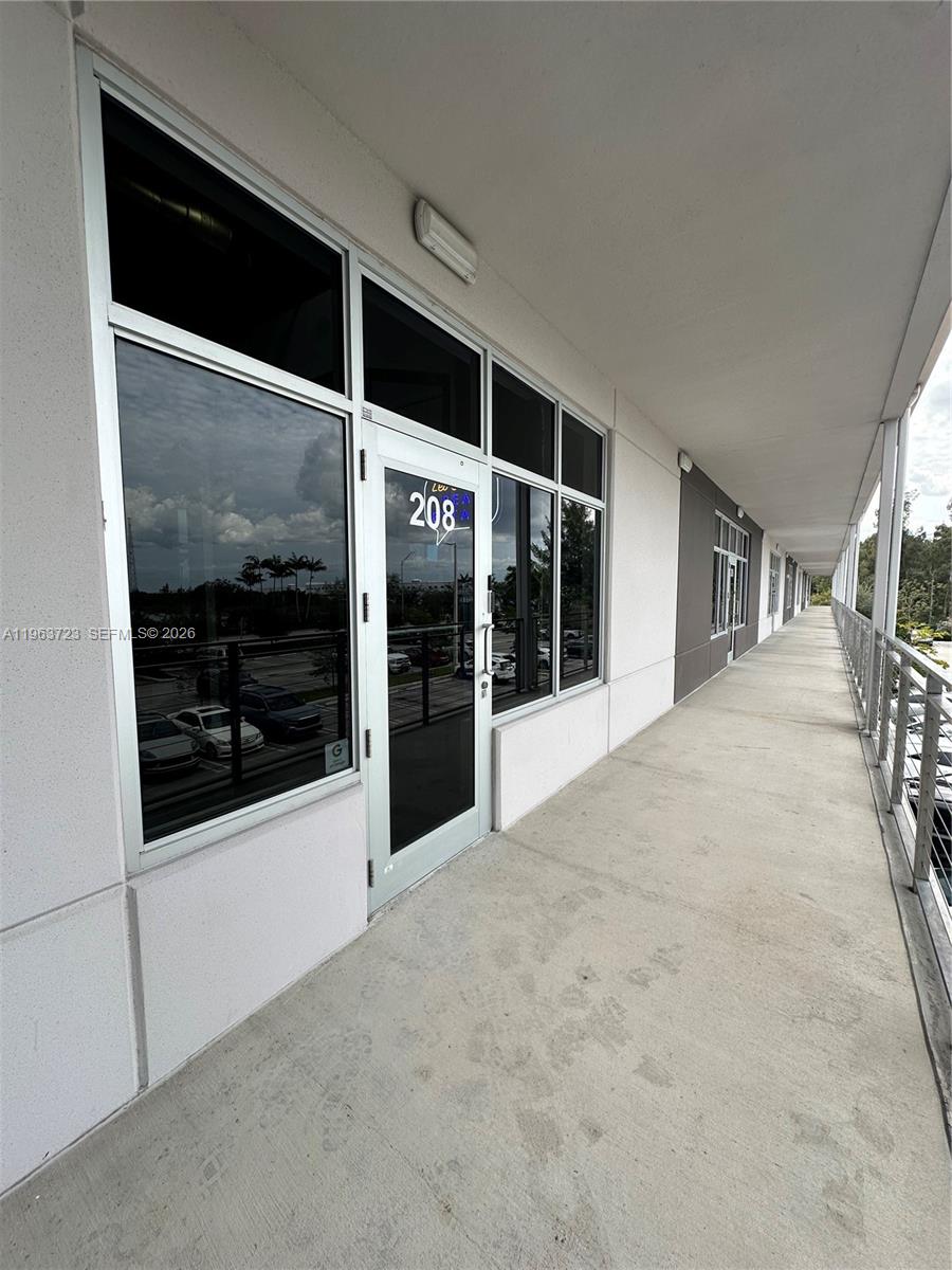 12750 NW 17th St 208