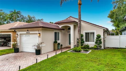Photo of 16523 Sapphire St, Weston, FL 33331 (MLS # A12067018)