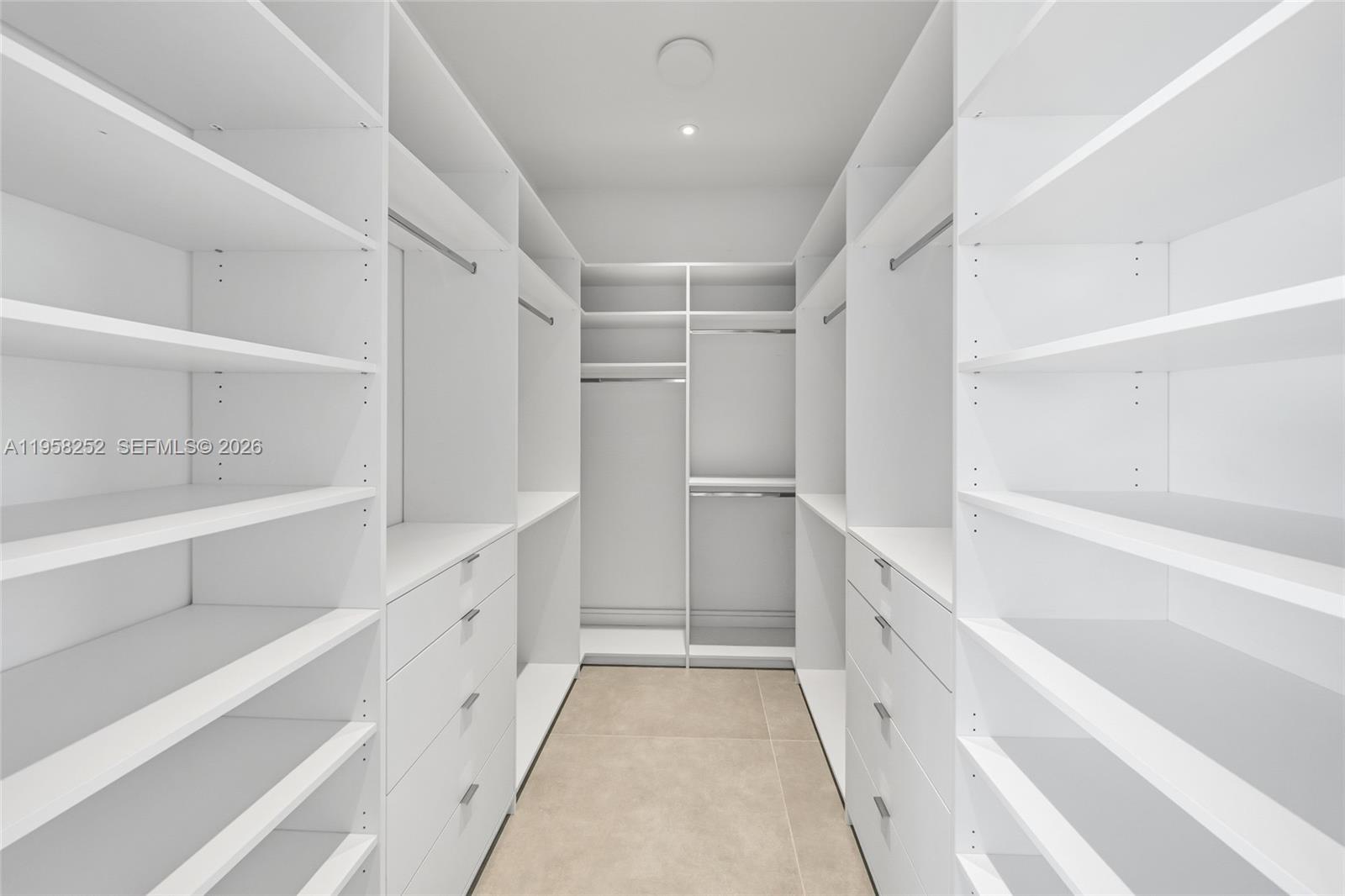 BISCAYNE BEACH-2ND ADDN - Residential