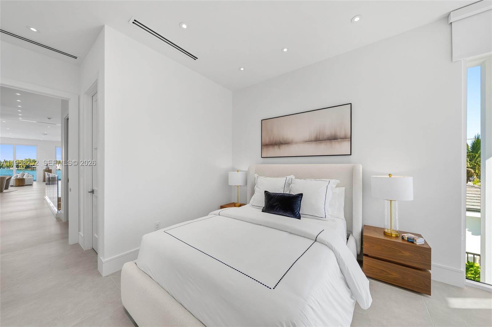 BISCAYNE BEACH-2ND ADDN - Residential