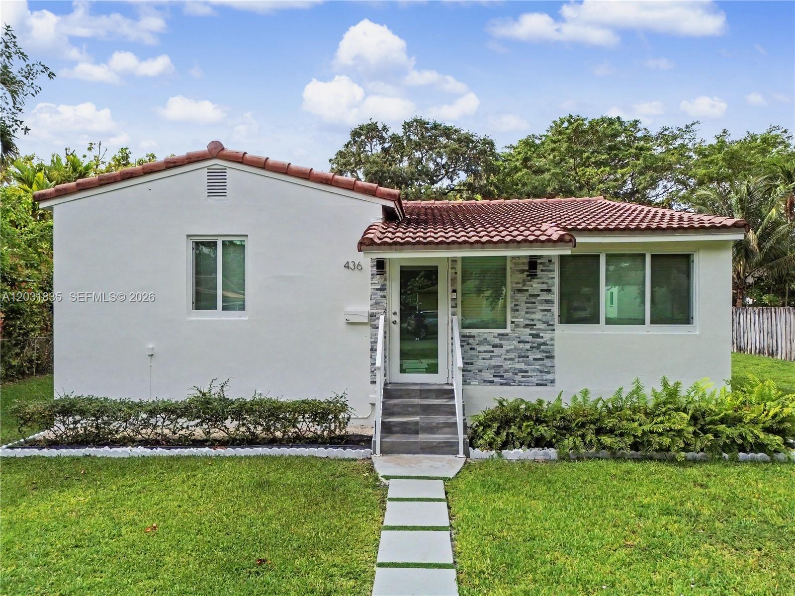 436 Lark Ave n/a
