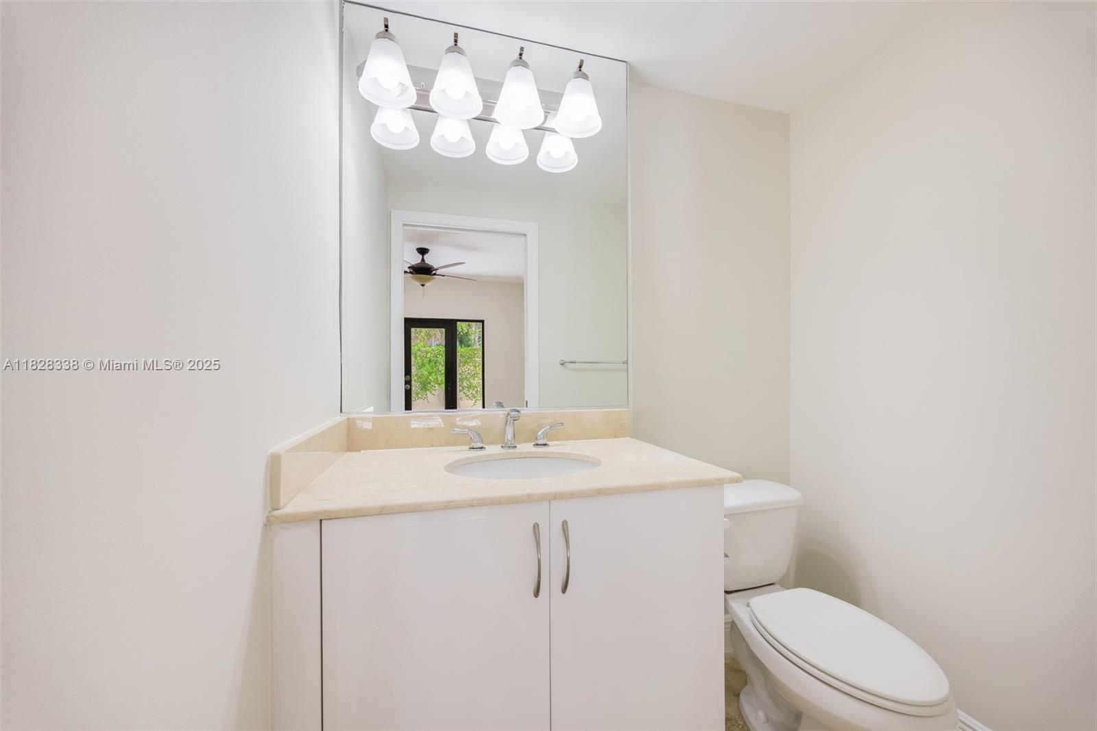 GROVE VILLAS CONDO - Residential