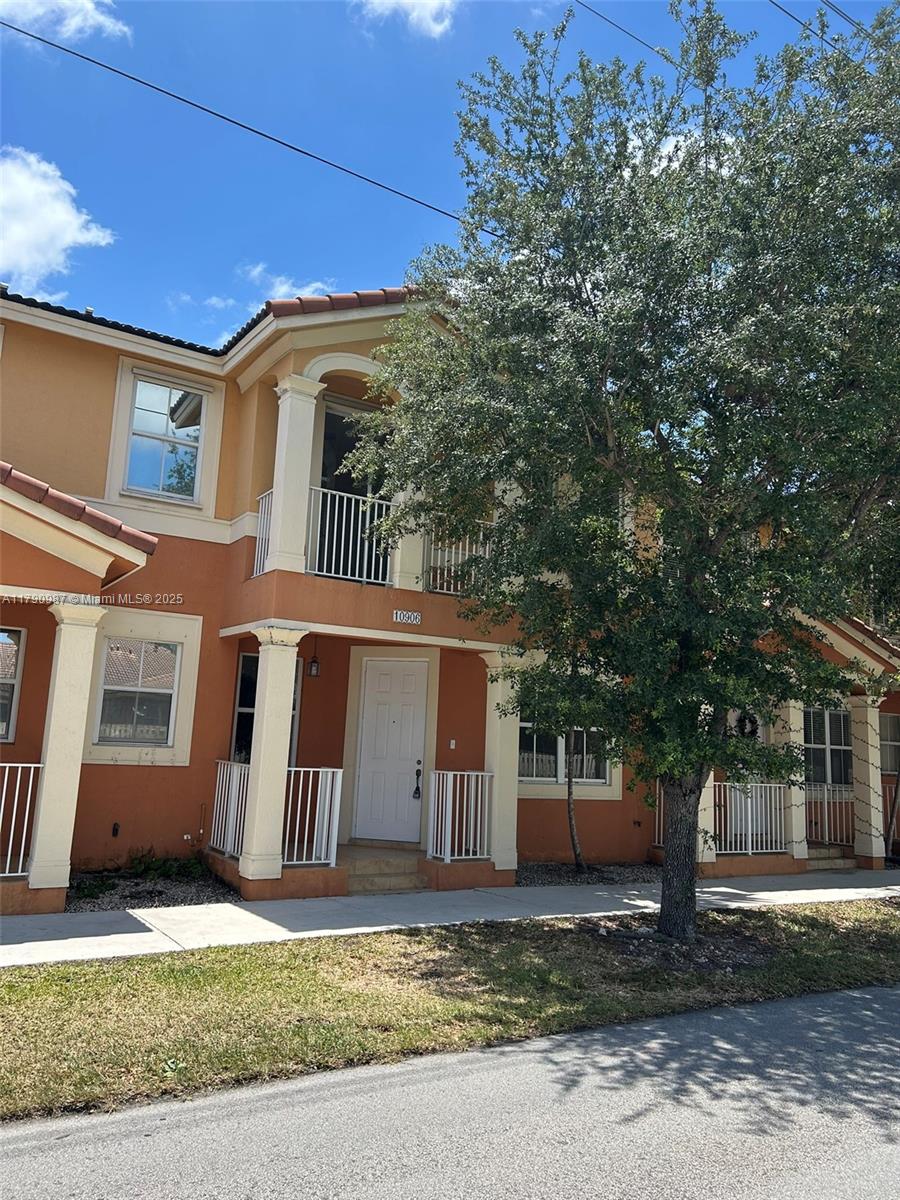 Rental Property at Address Not Disclosed, Homestead, Miami-Dade County, Florida - Bedrooms: 4 
Bathrooms: 3  - $2,700 MO.