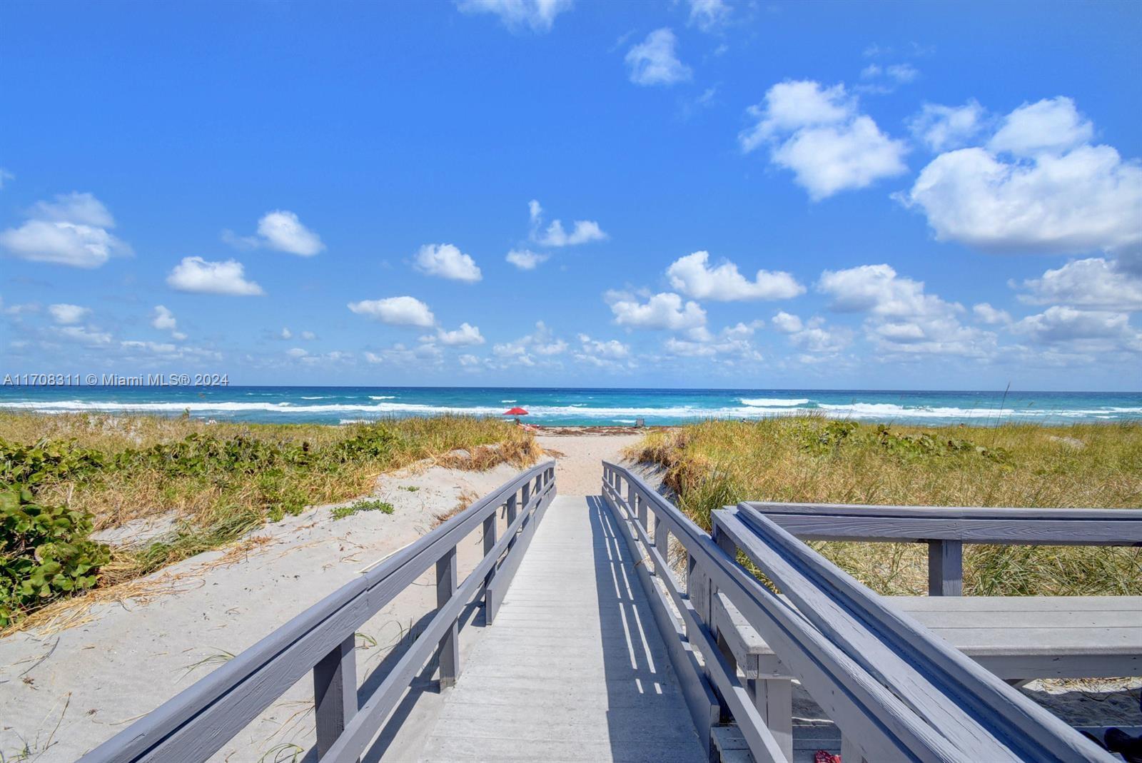 YACHT & RACQUET CLUB OF B - Residential Lease