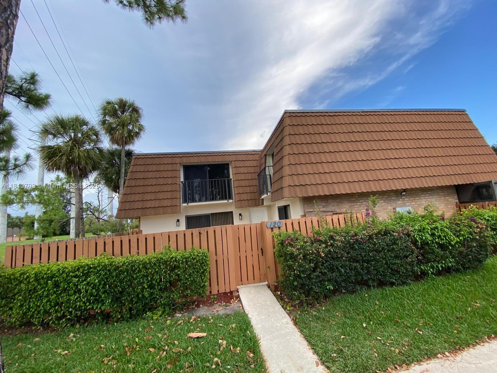 VILLAGE OF SANDALWOOD LAK - Residential