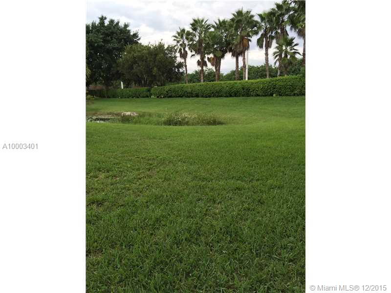 LAGUNA ISLES - Residential