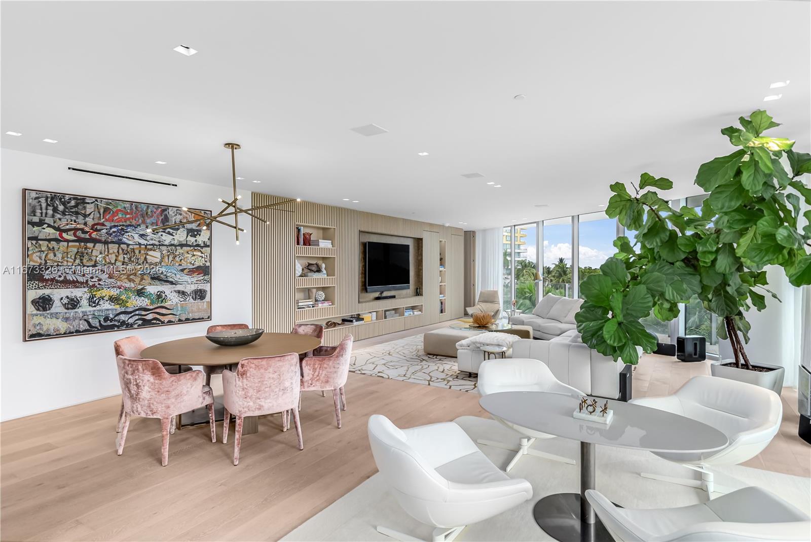 ONE OCEAN CONDO - Residential