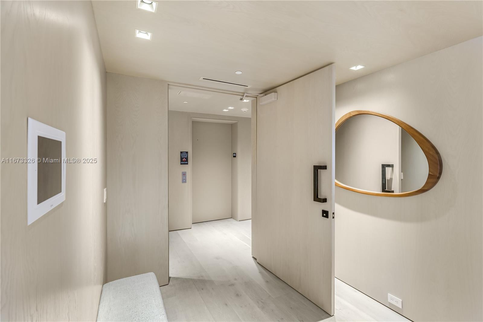 ONE OCEAN CONDO - Residential