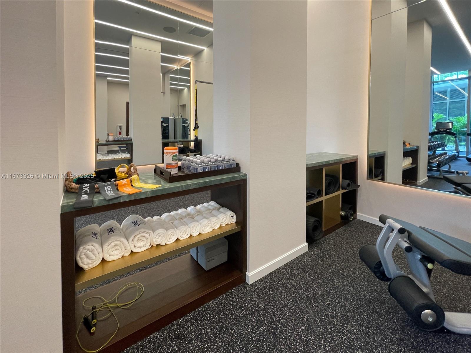 ONE OCEAN CONDO - Residential