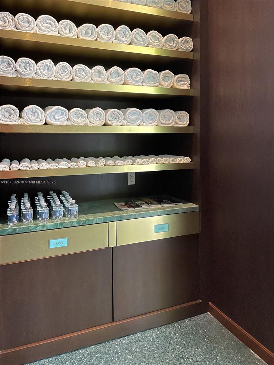 ONE OCEAN CONDO - Residential