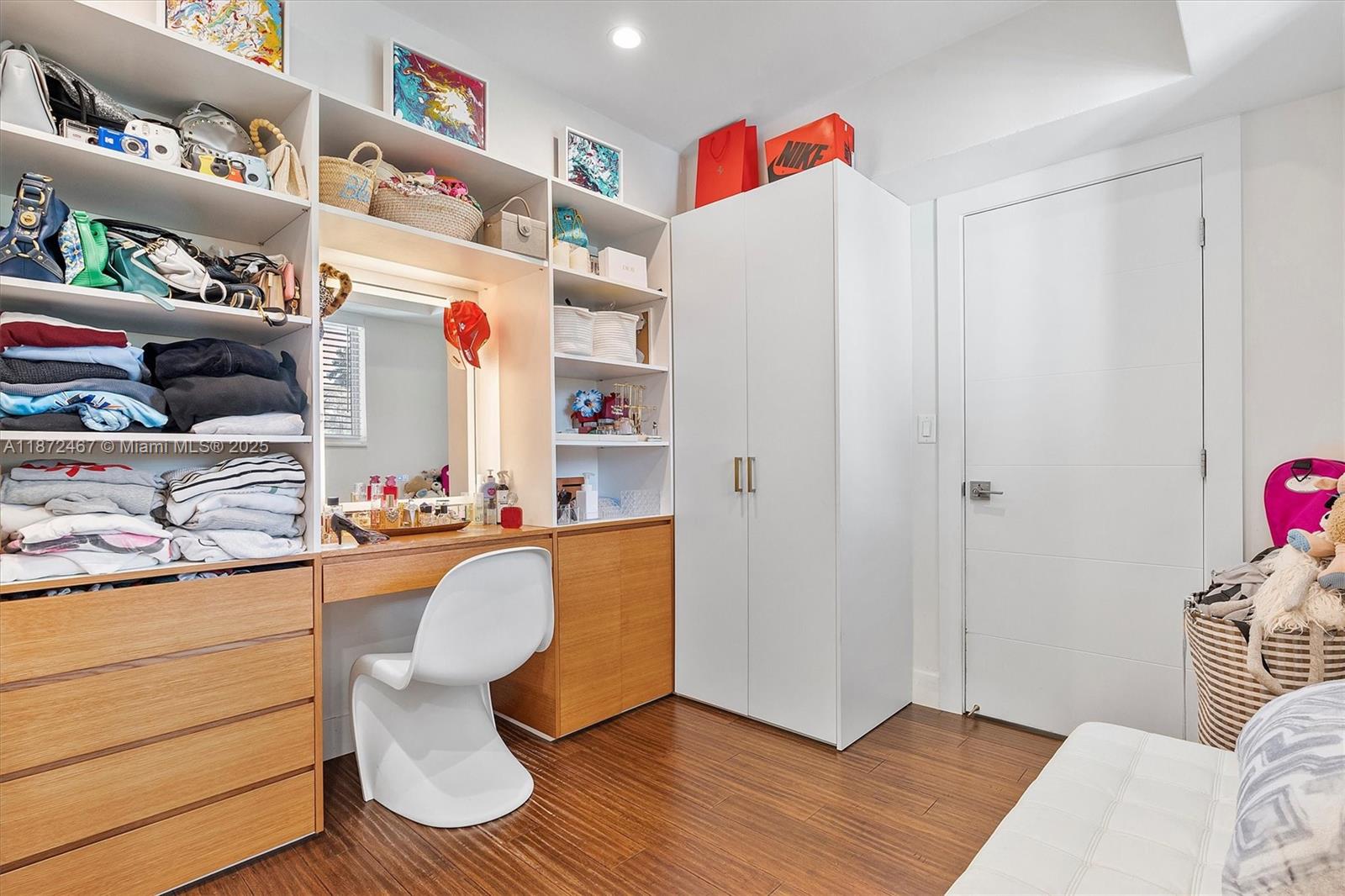 AMD PL OF SUMMERLAND - Residential