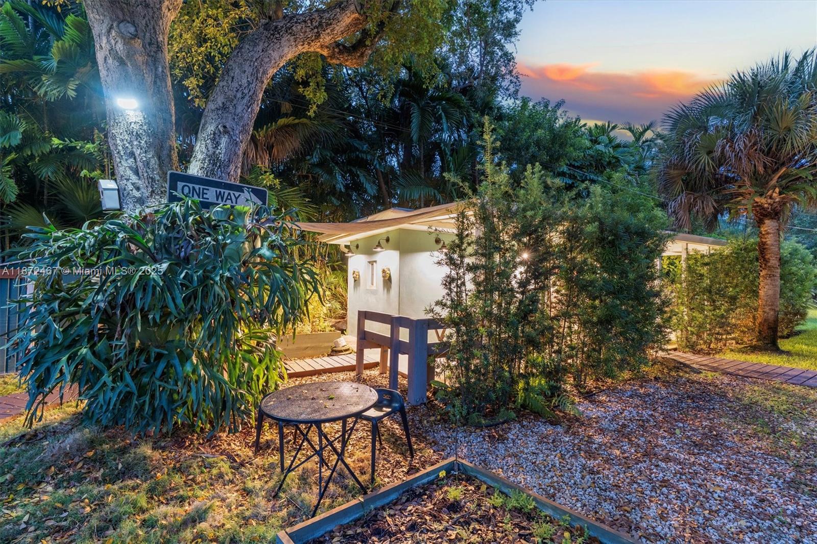 AMD PL OF SUMMERLAND - Residential