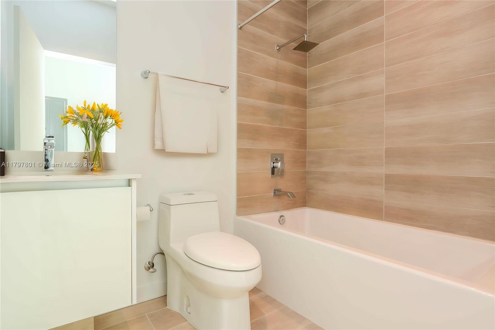 LE PARC AT BRICKELL CONDO - Residential