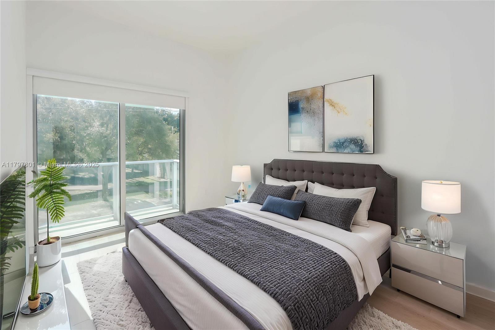 LE PARC AT BRICKELL CONDO - Residential