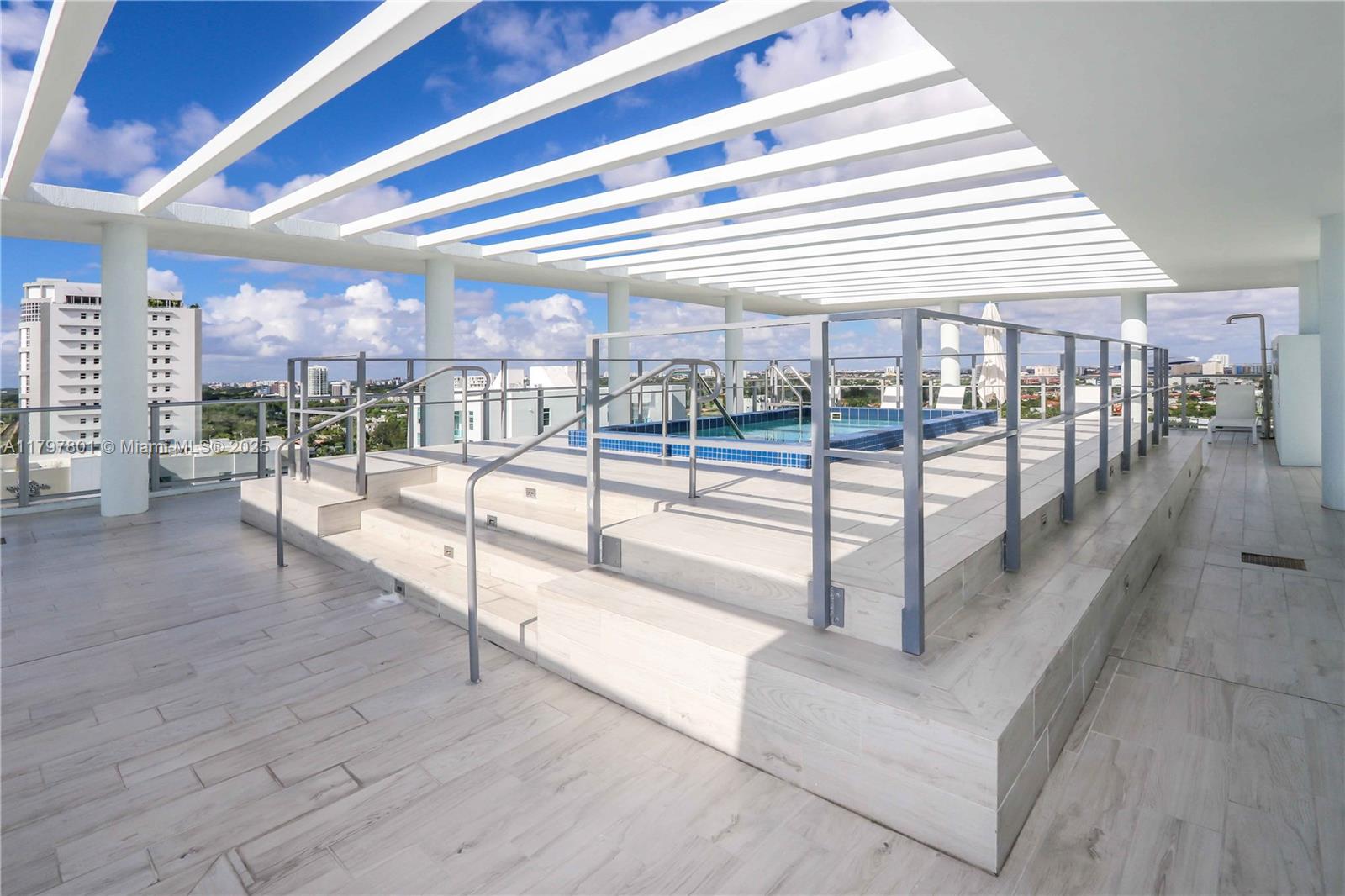 LE PARC AT BRICKELL CONDO - Residential