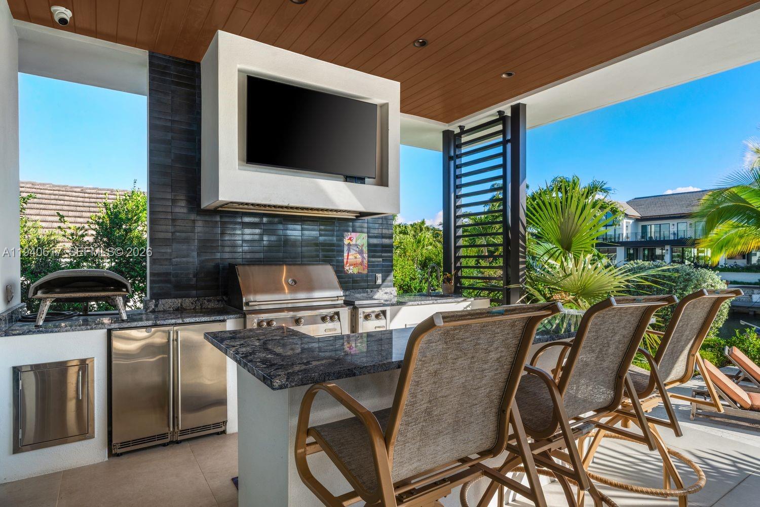 SUNRISE HARBOUR REV PL - Residential